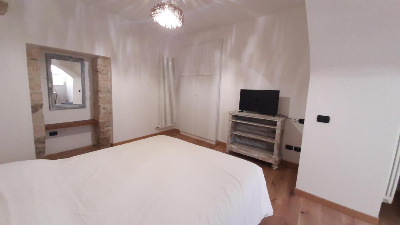 Appartement La Chicca In Centro - Centro Storico Ascoli Piceno Extérieur photo
